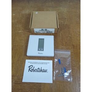Robertshaw 300-226 Programmable Thermostat 2H/1C Single-Stage Systems, 24 Vac